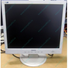 Монитор 17" TFT Philips 170S с битым пикселем в Альметьевске, белый (Альметьевск)