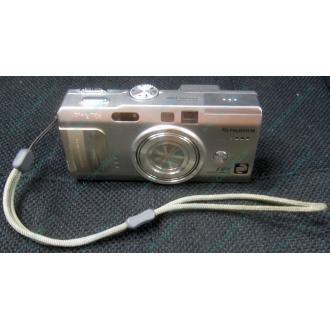 Фотоаппарат Fujifilm FinePix F810 (без зарядного устройства) - Альметьевск